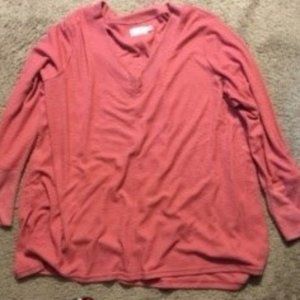 Long sleeve light weight sweater